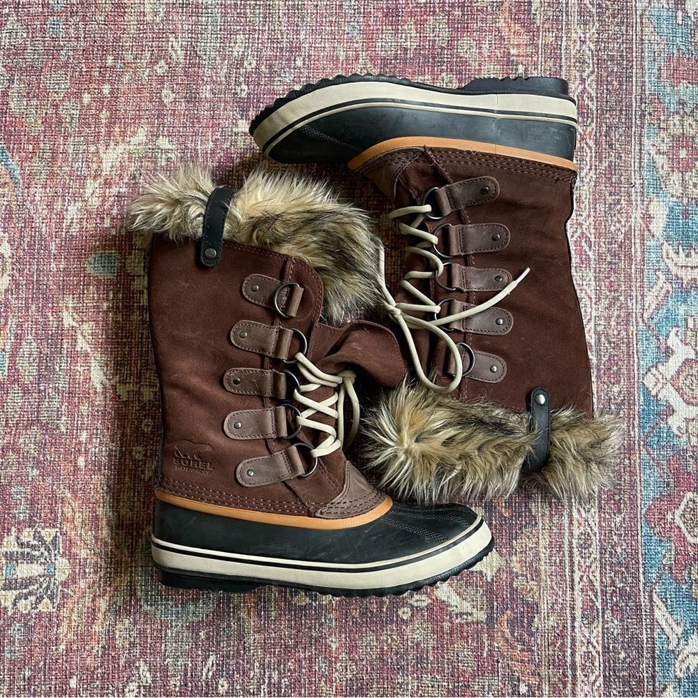 Sorel Joan of Arc Dark Brown Fur-Lined Boots Tobacco Sanguine Women’s 9.5